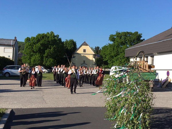 maibaumstellen20160010 20160502 2024266805